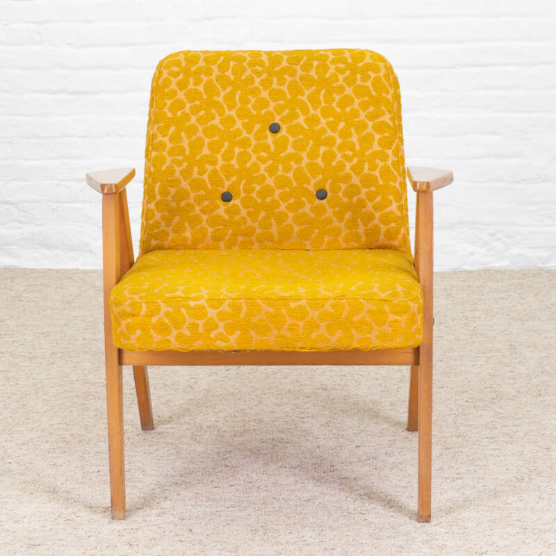 Athenia yellow bischair front
