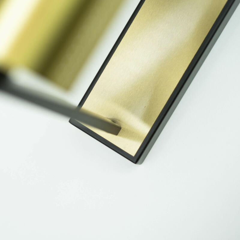 Blackand gold touchdetails1