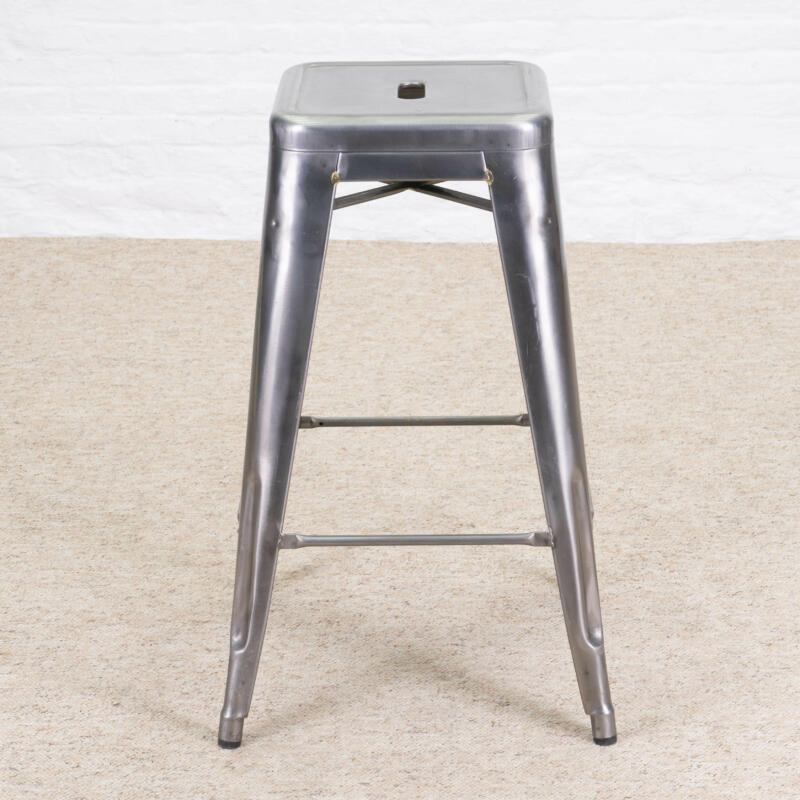 Metalstool 3